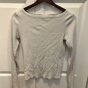 Universal Thread Cream Long Sleeve Top